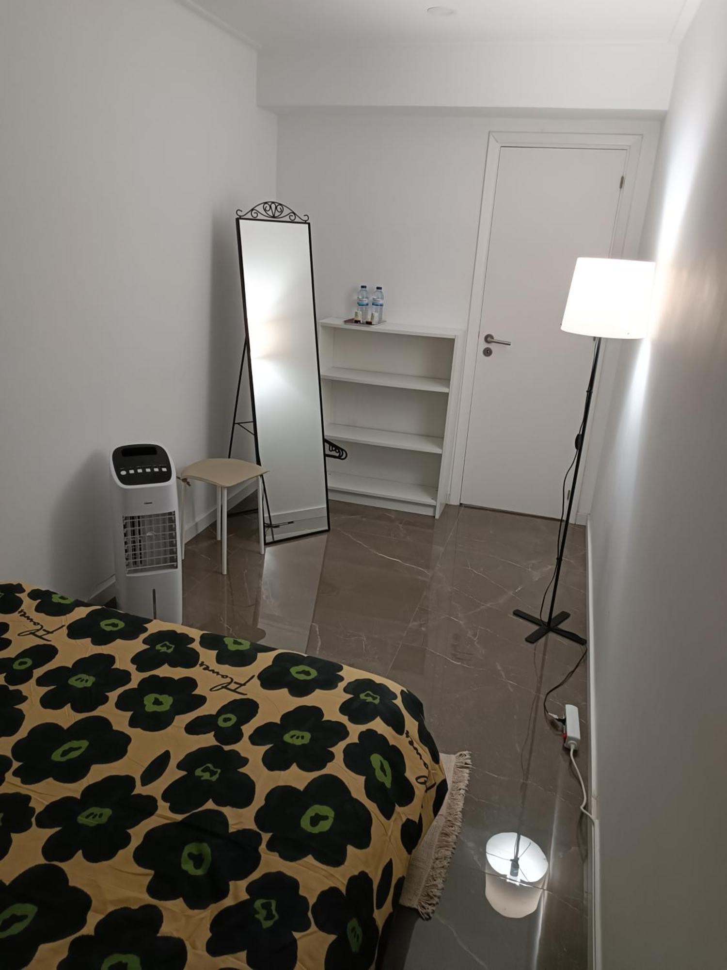 Plaza Caparica Hostel Кошта-да-Капаріка Екстер'єр фото