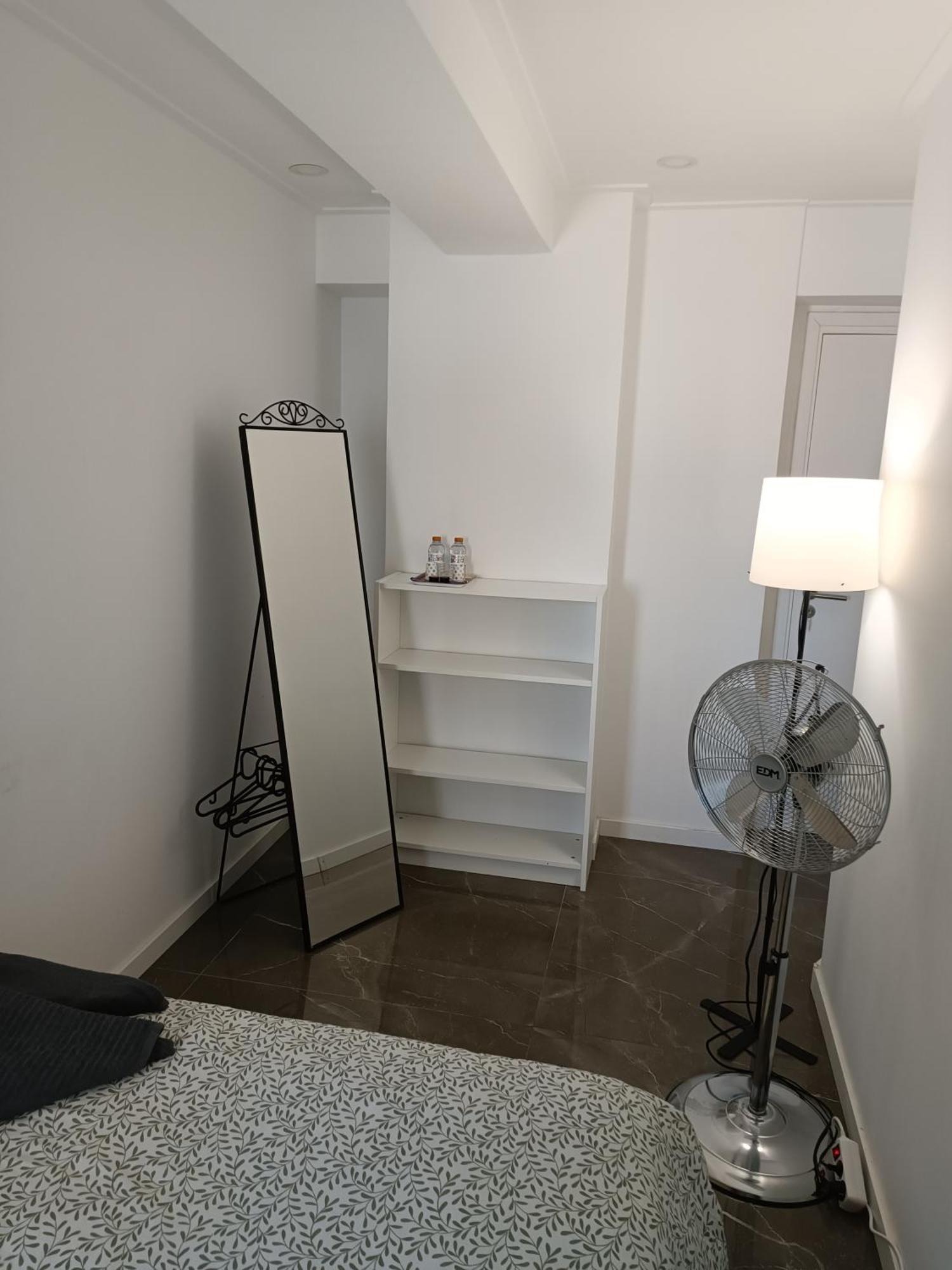 Plaza Caparica Hostel Кошта-да-Капаріка Екстер'єр фото