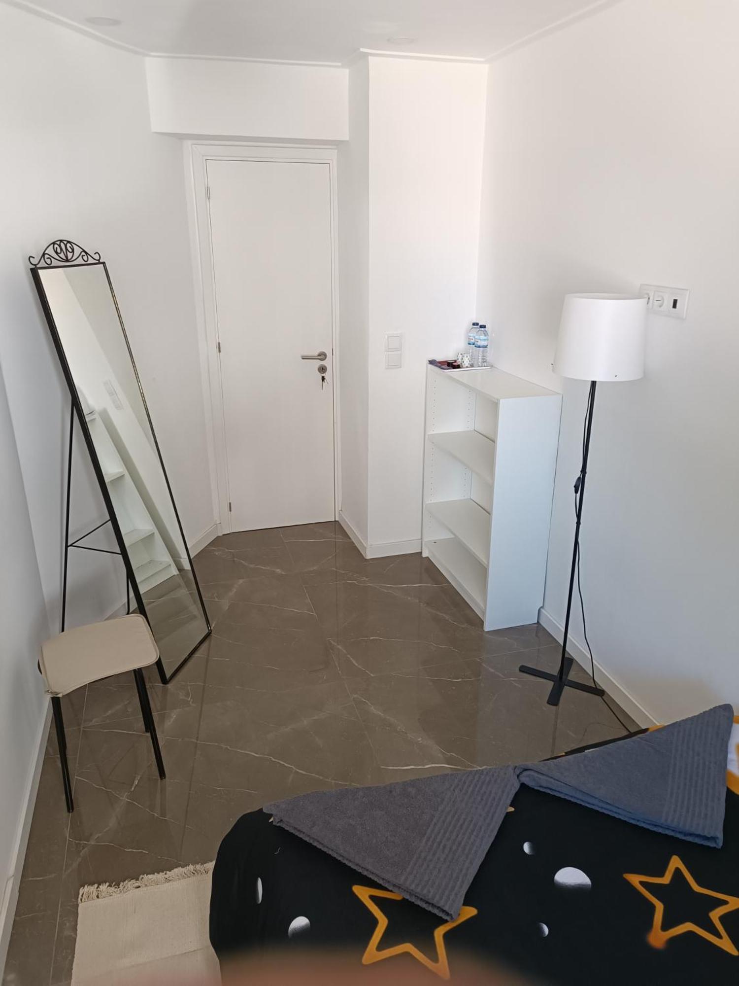 Plaza Caparica Hostel Кошта-да-Капаріка Екстер'єр фото