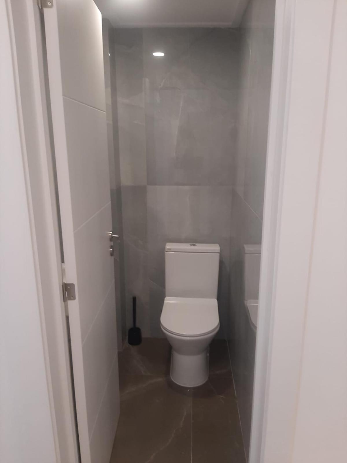 Plaza Caparica Hostel Кошта-да-Капаріка Екстер'єр фото